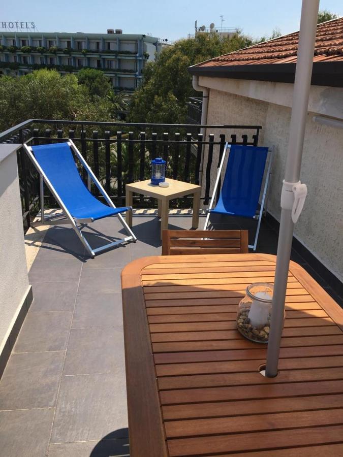 Beda House Panoramica E Tranquilla Villa Giardini Naxos Kültér fotó